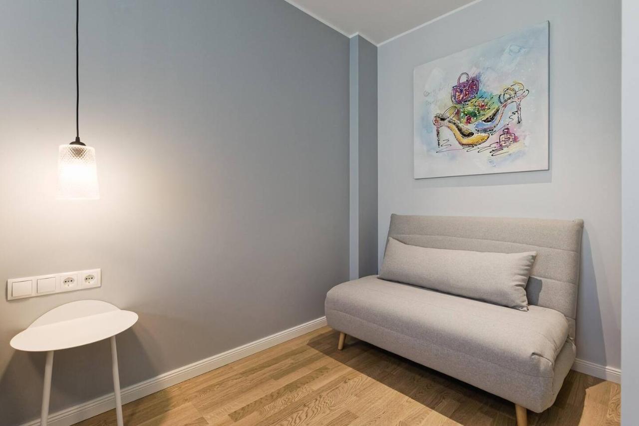 Central Apartments, Quiet With Free Parking And Ac. Talin Exterior foto
