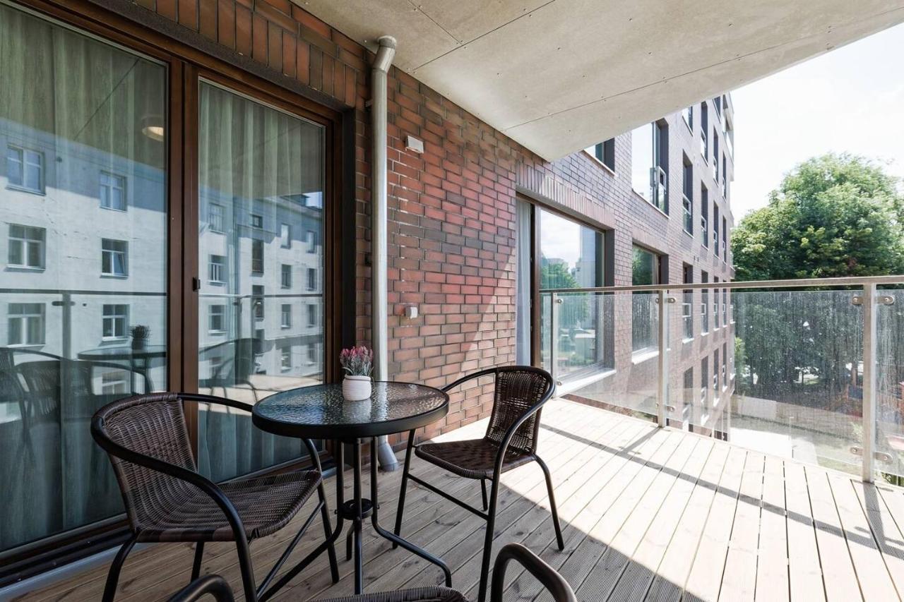 Central Apartments, Quiet With Free Parking And Ac. Talin Exterior foto