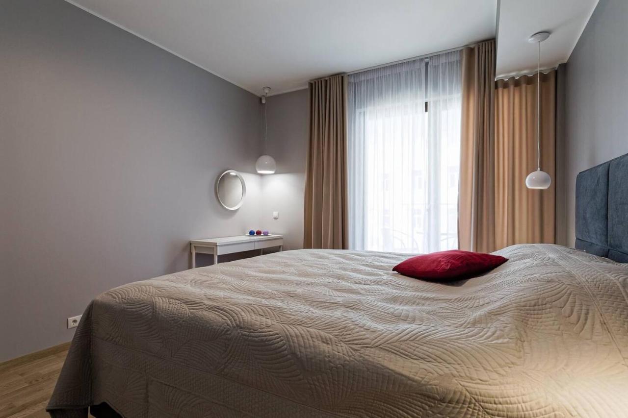 Central Apartments, Quiet With Free Parking And Ac. Talin Exterior foto